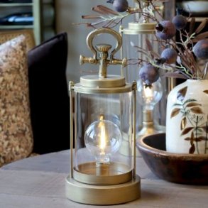 Lanterner med p&aelig;rer