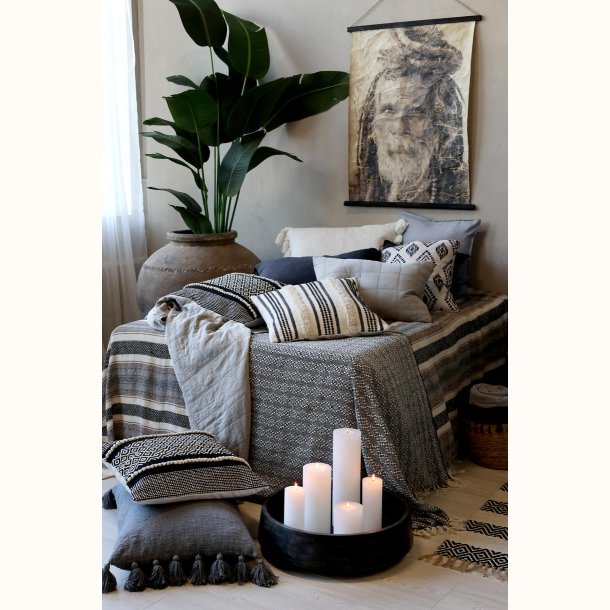 Aix Pudebetr�k m. etnisk m�nster