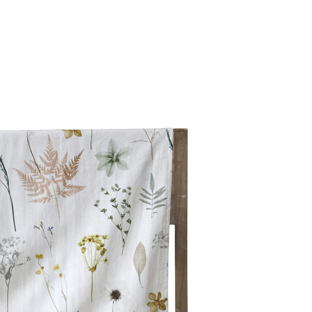 aix dug med blomsterprint i creme bomuld