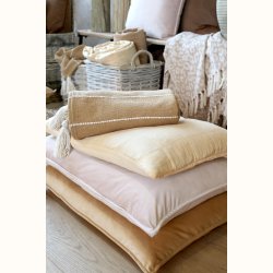 Bl�dt pudebetr�k i st�vet rosa fra Aix