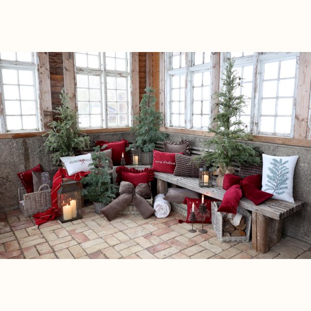 Cherry sl�jfe i stue med julepynt