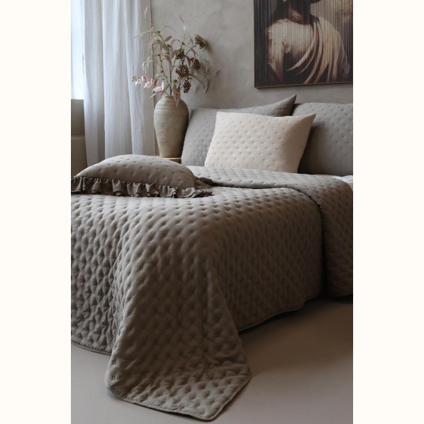 Aix Soft quilt senget�ppe med quiltet m�nster