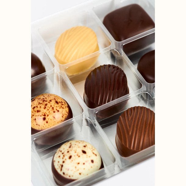 N�rbillede af Summerbird Collection 9 fyldte chokolader i bakke