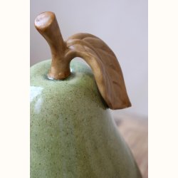 Keramikp�re verte med blad og glasur