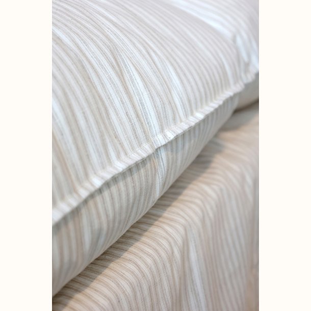 detalje af s�de og struktur p� sofa i h�r