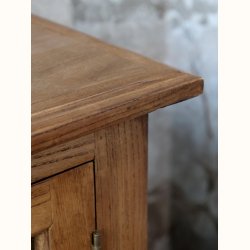 Marseille Vitrine m. 4 l�ger og 4 skuffer