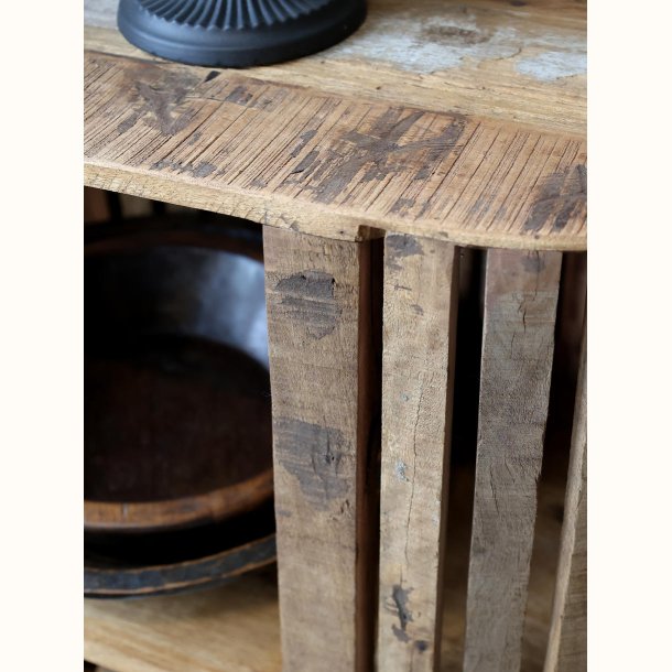 Grimaud Reol m. 3 hylder