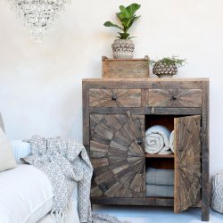 Grimaud Skab m. l�ger og skuffer