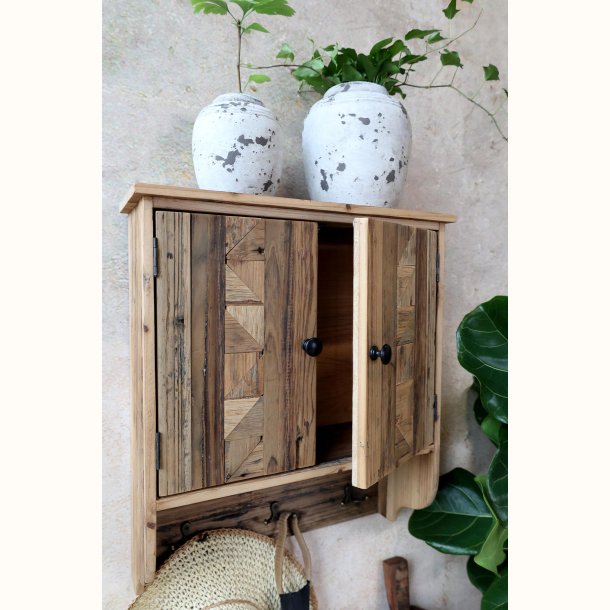 Skab til v�g m. 2 l�ger