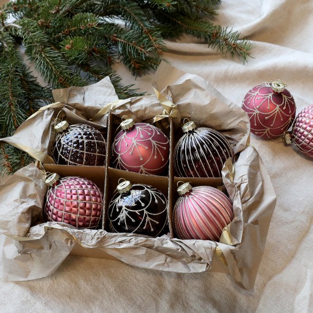 �ske med malva julekugler