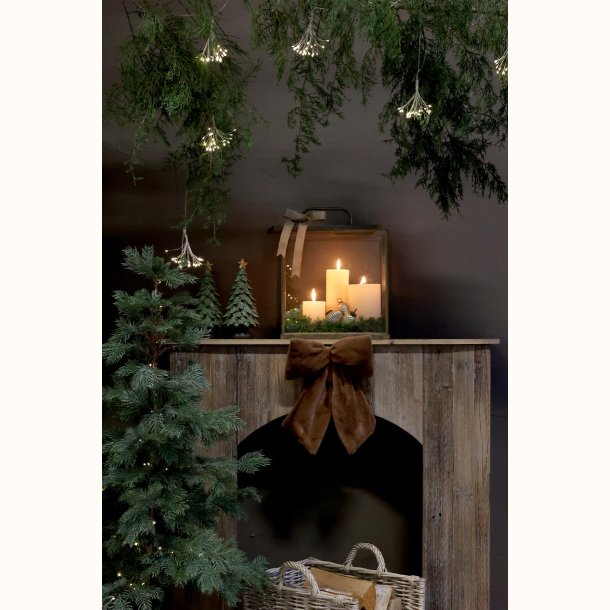 Mocca sl�jfe p� pejs som julepynt