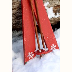 Spidser p� vintage ski i antique cherry