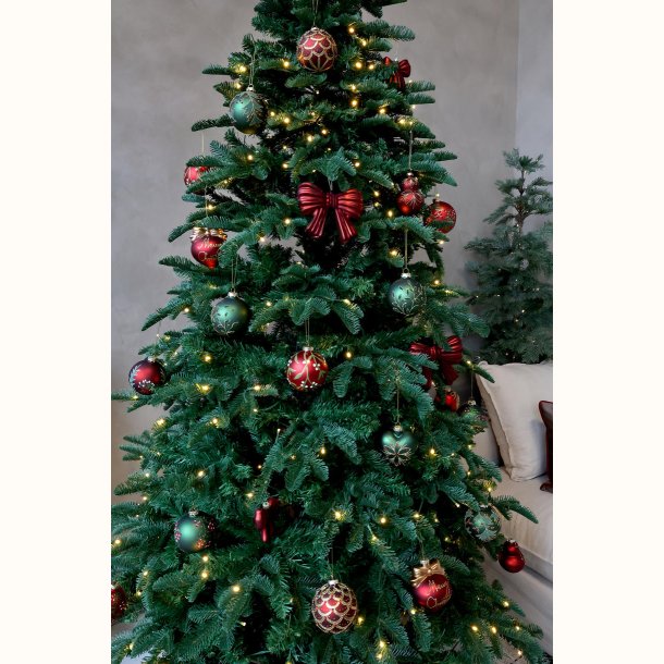 Juletr� med cherry sl�jfer