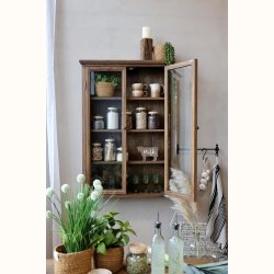 Opbevaringsglas med fletl�g i skab med opbevaring og boligindretning