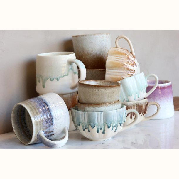 Kop i New Bone China med latte-glasur