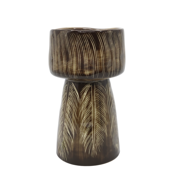 Coffee farvet vase med bladmotiv i stent�j