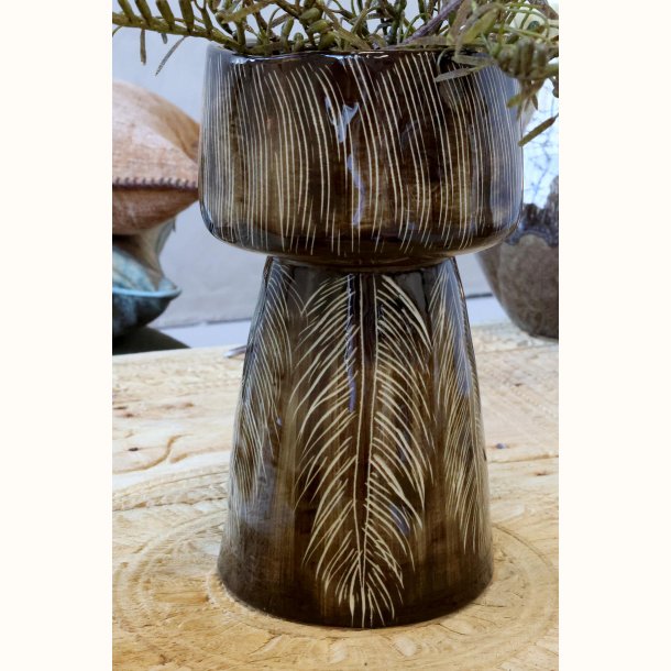 H�ndmalet coffee vase med bladmotiv