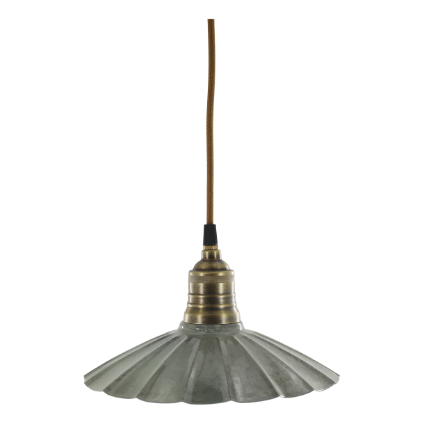 Lunel emaljelampe i opalgr�n med riflede detaljer og klassisk design