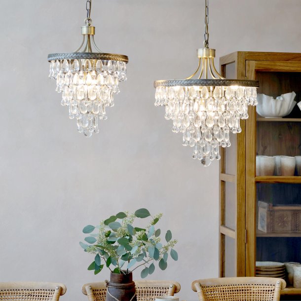 Versailles Lysekrone m. dr�beformede glasprismer