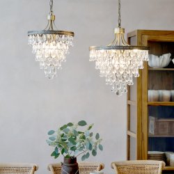 Versailles Lysekrone m. dr�beformede glasprismer