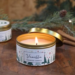 Vanilla duftlys t�ndt ved gran