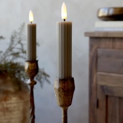 Latte LED-bedelys Cenon i lysestager