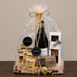 Indhold i Gavepose 299 nr. 2 med hvidvin, tr�fler, lakrids, mallows og chokolade fra Liljeh�j